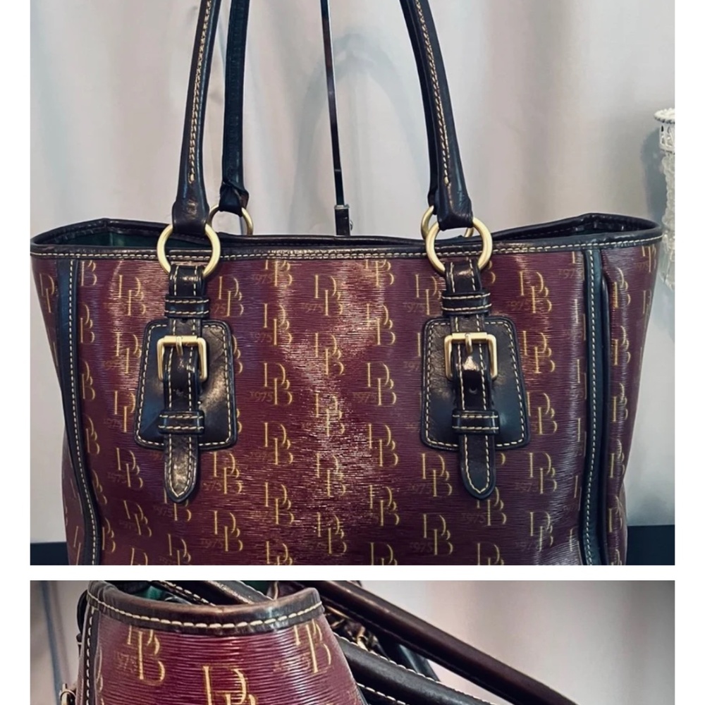 Dooney & Bourke VINTAGE Oxblood Double Buckle Leather DB 1975 Tote Bag Purse